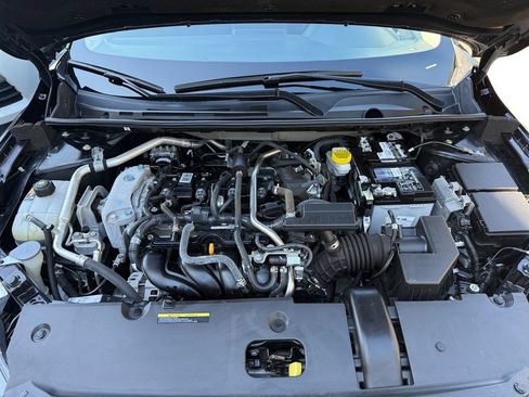 Used 2024 Nissan Sentra SV FWD image 26