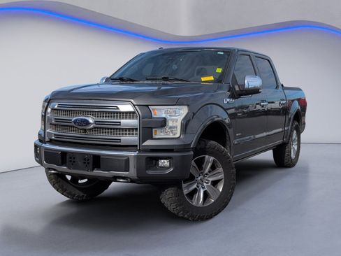 Used 2015 Ford F150 Platinum w/ Equipment Group 701A Luxury image 2