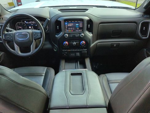 Used 2020 GMC Sierra 2500 Denali w/ Denali Ultimate Package AWD/4WD image 14