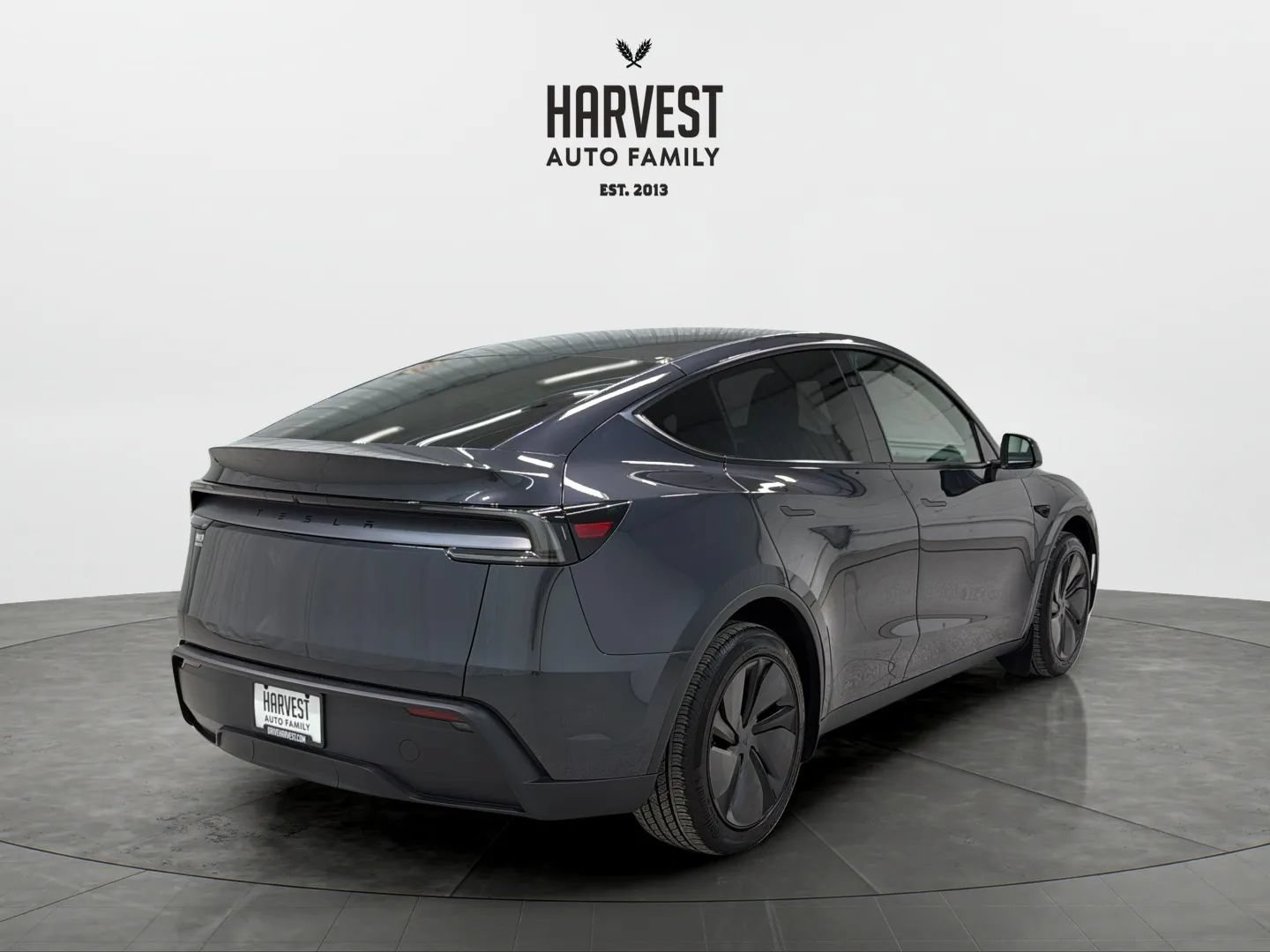 Used 2026 Tesla Model Y Long Range RWD image 7