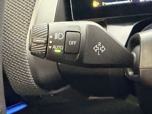 Certified 2025 BMW X3 xDrive30i w/ Premium Package image 25