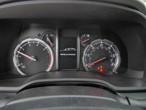 Certified 2021 Toyota 4Runner Limited image 22