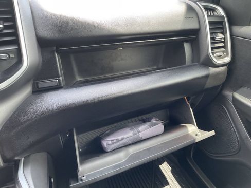 Used 2021 RAM 1500 Big Horn RWD image 23