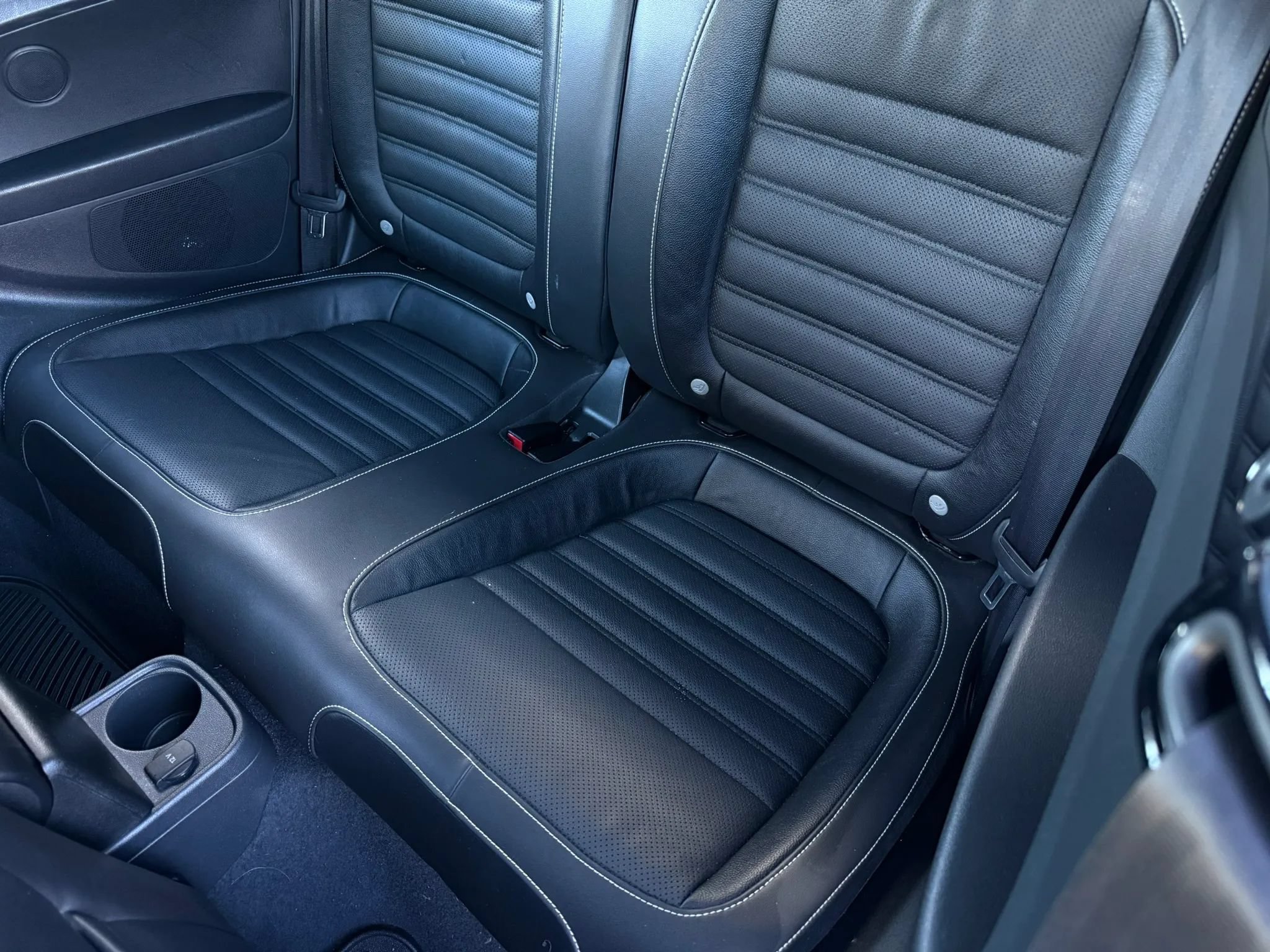 Used 2014 Volkswagen Beetle TDI FWD image 23