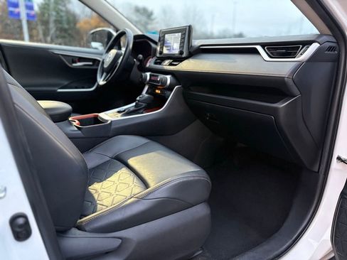 Used 2022 Toyota RAV4 Adventure image 24