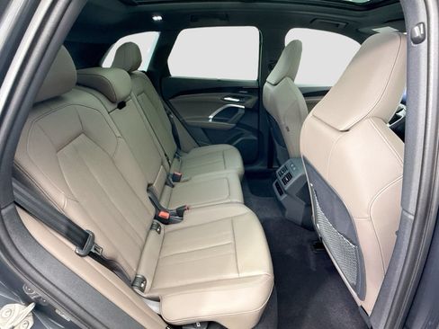 Certified 2025 Audi Q5 Premium Plus w/ Premium Plus AWD/4WD image 22