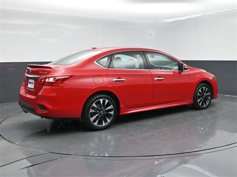 Used 2017 Nissan Sentra SR Turbo image 8