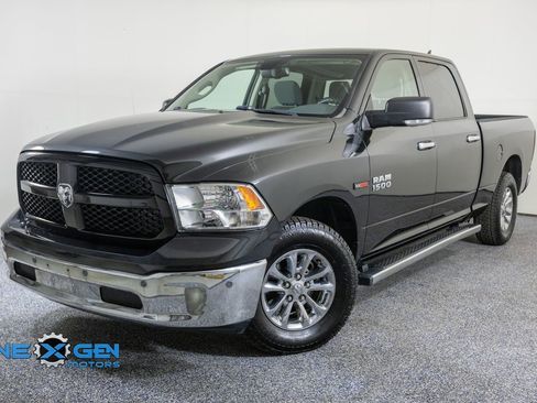 Used 2018 RAM 1500 Big Horn AWD/4WD image 3