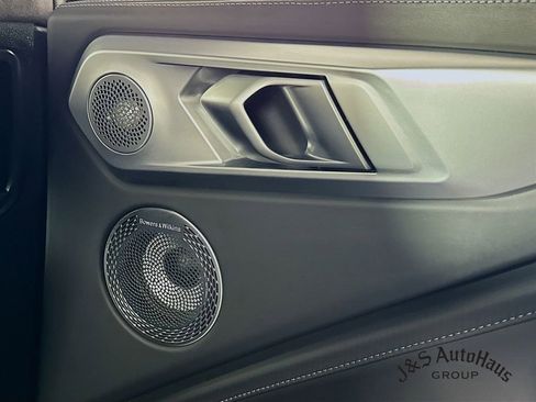 Used 2024 BMW XM image 32