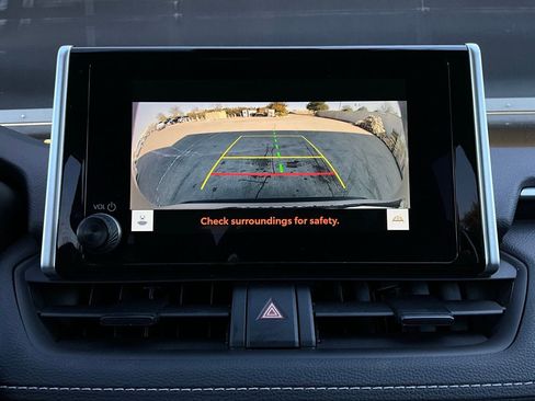 Used 2025 Toyota RAV4 XLE w/ Weather Package image 32