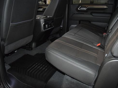 Used 2024 Chevrolet Silverado 2500 High Country w/ High Country Premium Package image 47