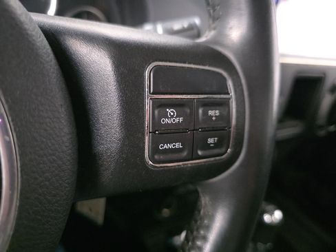 Used 2015 Jeep Wrangler Sport w/ Connectivity Group image 35