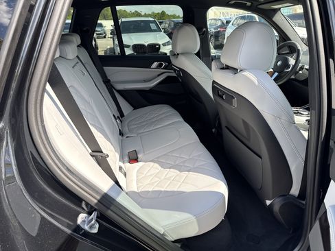 New 2026 BMW X5 xDrive40i w/ M Sport Package image 11