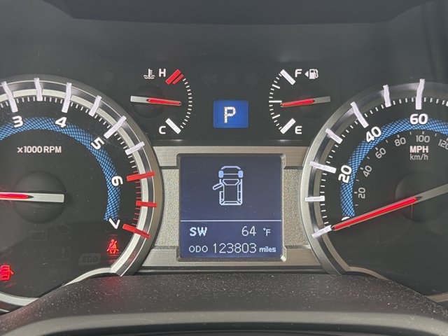 Used 2016 Toyota 4Runner Limited AWD/4WD image 18