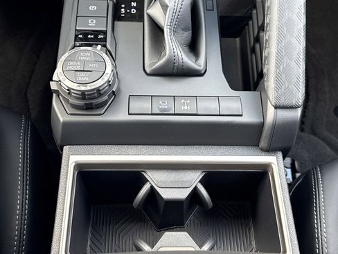 New 2025 Toyota 4Runner TRD Off-Road Premium image 33