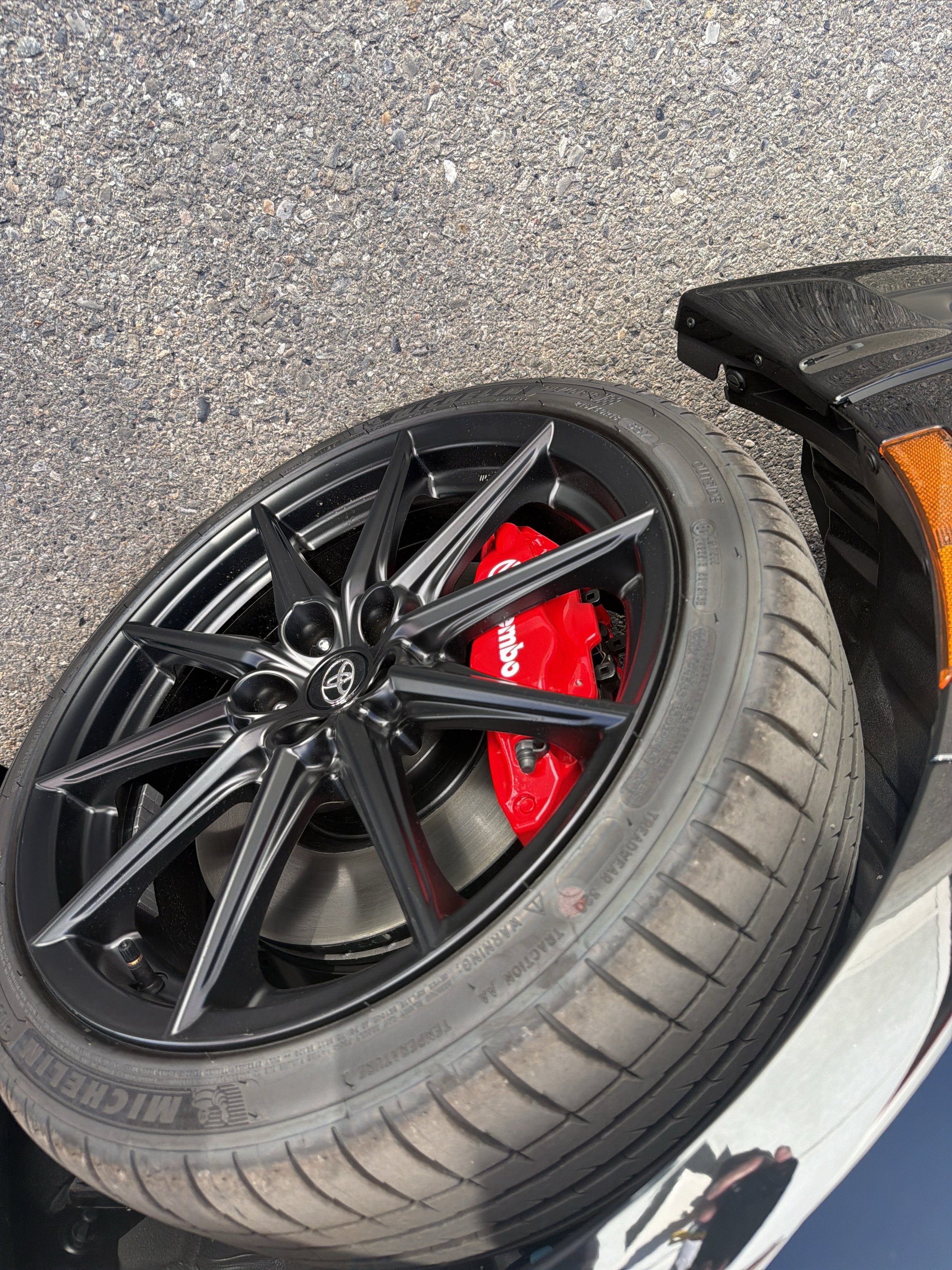 New 2027 Toyota GR86 Premium w/ GR Aero Kit RWD image 10