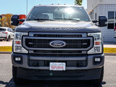 Used 2022 Ford F250 Lariat w/ Lariat Ultimate Package AWD/4WD image 2