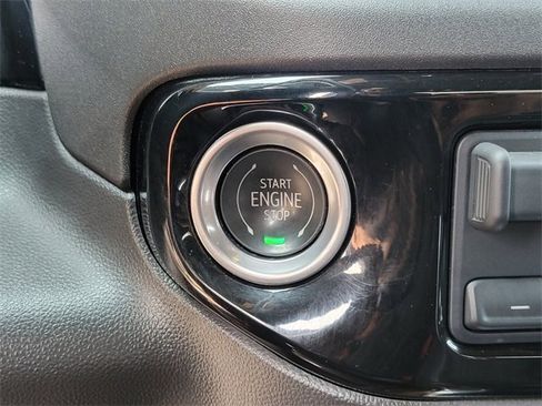 Used 2023 Chevrolet Silverado 1500 LT Trail Boss w/ Protection Package image 29