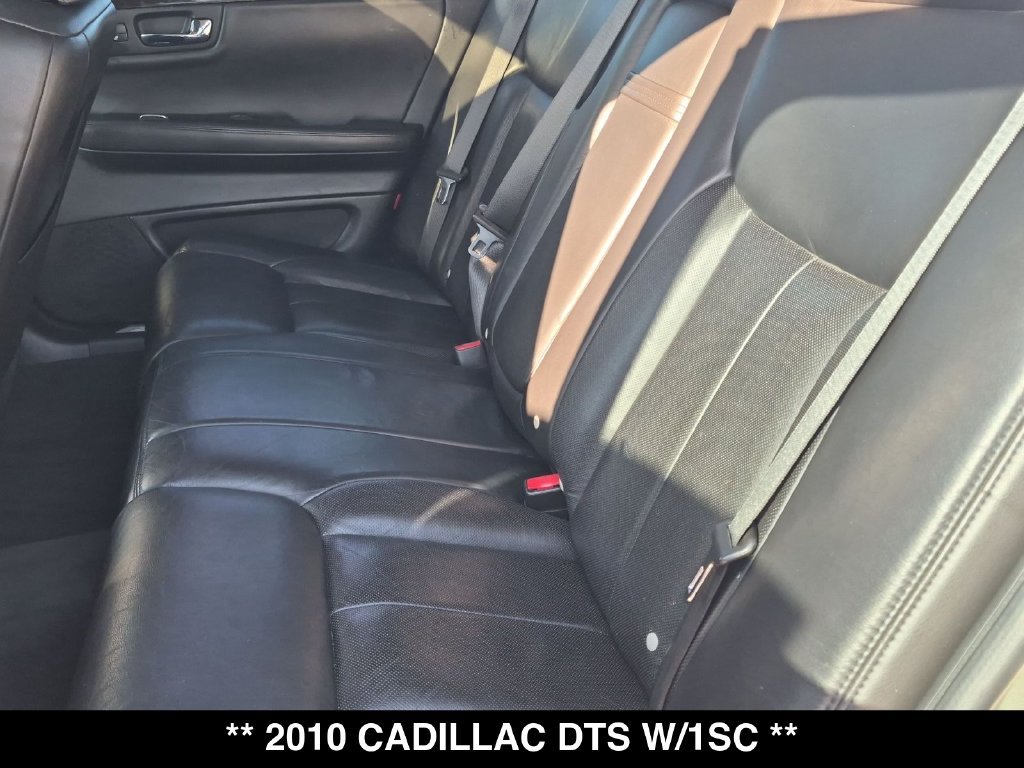 Used 2010 Cadillac DTS Luxury FWD image 3