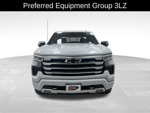 New 2026 Chevrolet Silverado 1500 High Country AWD/4WD image 2