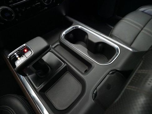 Certified 2023 Chevrolet Silverado 1500 High Country w/ Technology Package image 15