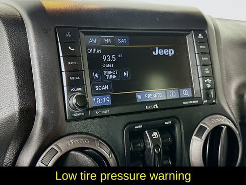 Used 2018 Jeep Wrangler Unlimited Sport image 18