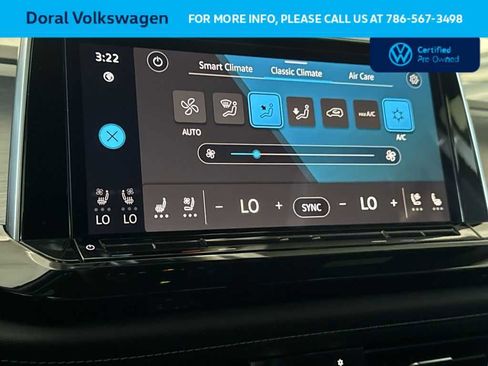 Used 2025 Volkswagen Atlas Cross Sport SE FWD image 20