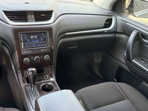 Used 2016 Chevrolet Traverse LT AWD/4WD image 25