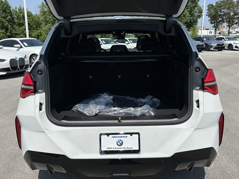 Used 2025 BMW X3 xDrive30i w/ Premium Package image 31