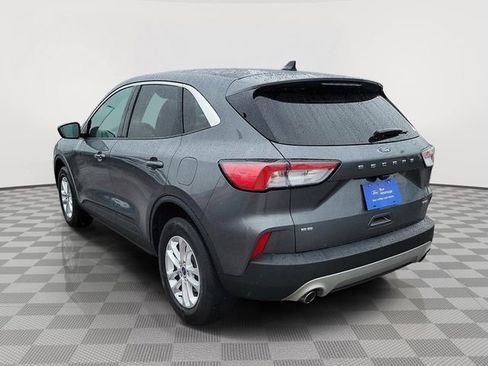 Certified 2022 Ford Escape SE w/ Convenience Package AWD/4WD image 3