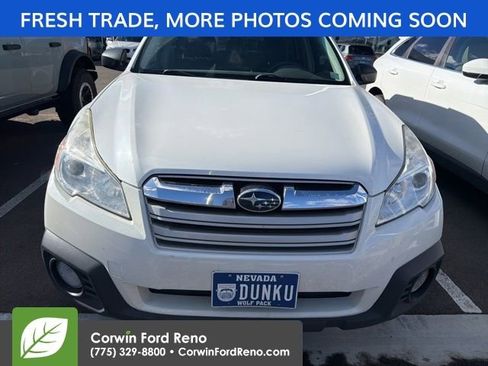 Used 2014 Subaru Outback 2.5i image 2