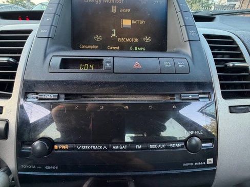 Used 2006 Toyota Prius FWD image 23