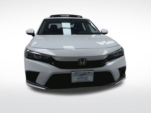 Used 2024 Honda Civic EX image 3