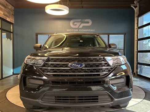 Used 2021 Ford Explorer XLT AWD/4WD image 8