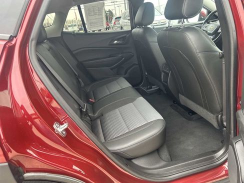 Used 2024 Chevrolet Trax LT w/ Driver Confidence Package image 25