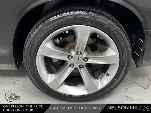 Used 2015 Dodge Challenger R/T w/ Quick Order Package 28B R/T image 12