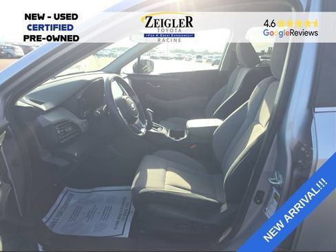 Used 2023 Subaru Outback Premium AWD/4WD image 10