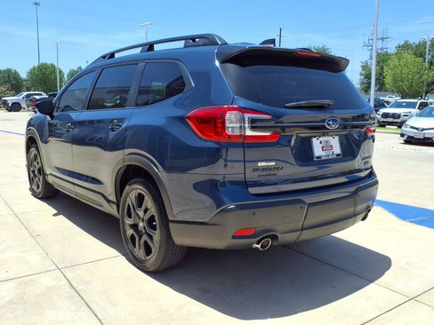 Used 2025 Subaru Ascent Bronze Edition AWD/4WD image 3