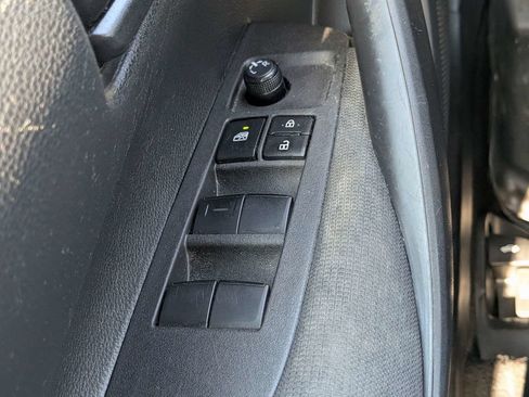 Used 2022 Toyota Corolla LE FWD image 22