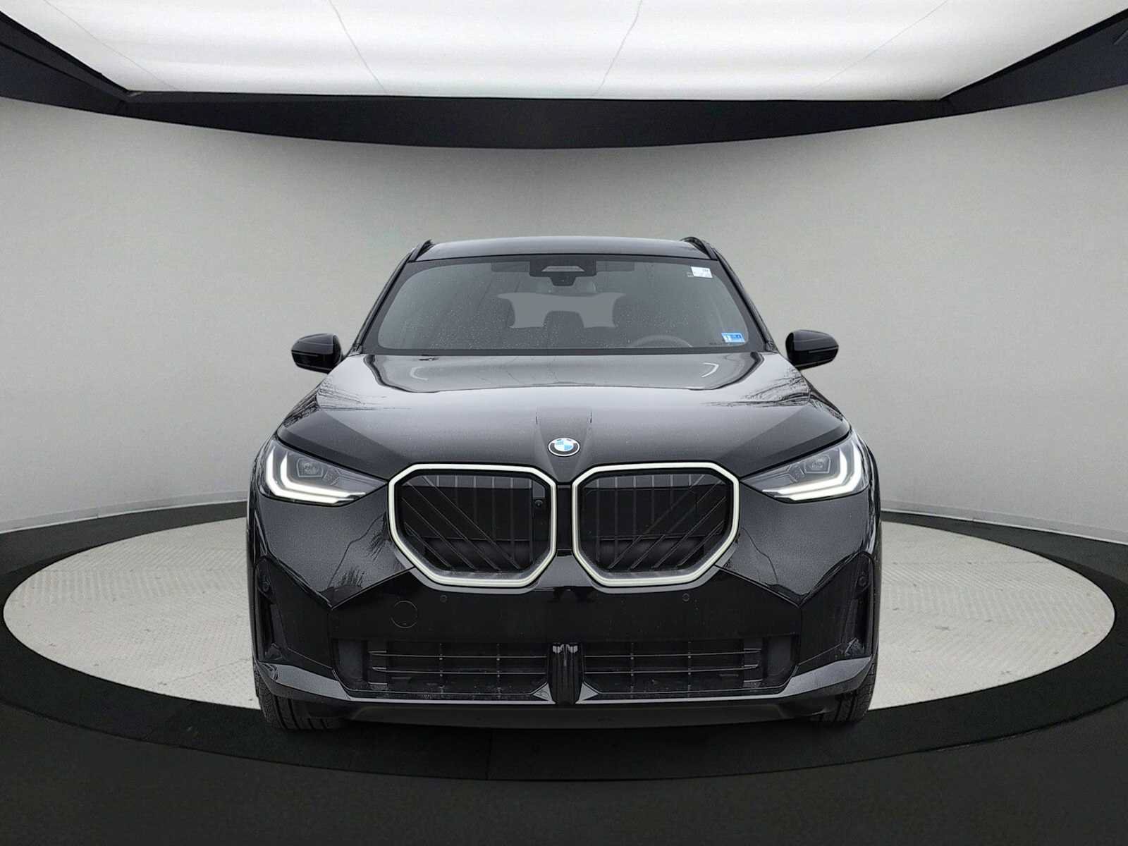 Used 2026 BMW X3 xDrive30i w/ Premium Package AWD/4WD image 3