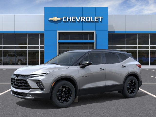 New 2026 Chevrolet Blazer LT w/ Convenience Package AWD/4WD image 2