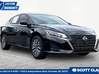 Used 2024 Nissan Altima 2.5 SV 360° Tour