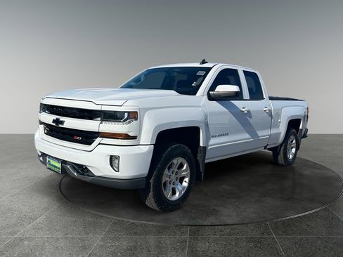 Used 2016 Chevrolet Silverado 1500 LT w/ True North Edition AWD/4WD image 3