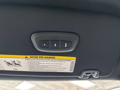New 2027 Chrysler Pacifica Limited AWD/4WD image 52