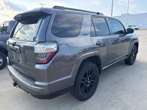 Used 2021 Toyota 4Runner Nightshade AWD/4WD image 9