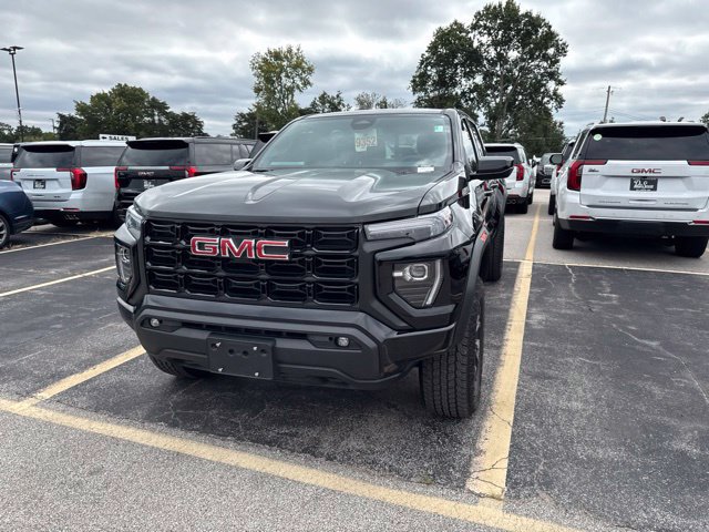 Used 2025 GMC Canyon Elevation w/ Convenience Package AWD/4WD image 3