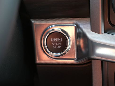 New 2026 Ford F150 Lariat w/ Equipment Group 501A Mid image 25