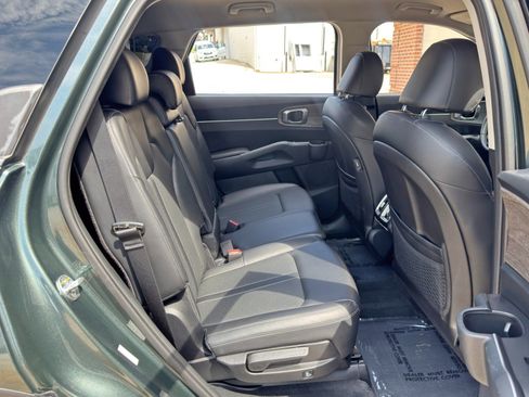 Used 2022 Kia Sorento S AWD/4WD image 38