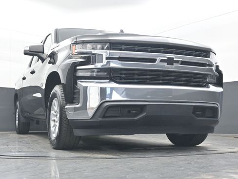 Used 2020 Chevrolet Silverado 1500 LT w/ Texas Edition image 23