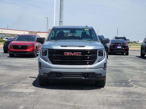 New 2026 GMC Sierra 1500 Elevation image 6